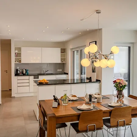 Apartman Luxuswohnung 95qm In Waldrandlage Zwischen Koeln Und Duesseldorf-naehe Messe - Lanxessarena - Bayarena