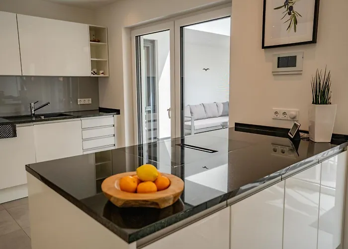 Luxuswohnung 95qm In Waldrandlage Zwischen Koeln Und Duesseldorf-naehe Messe - Lanxessarena - Bayarena Daire *