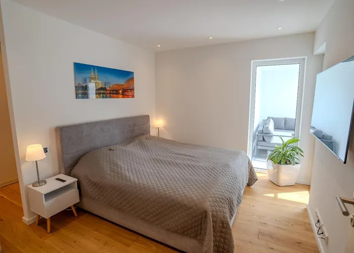 Luxuswohnung 95qm In Waldrandlage Zwischen Koeln Und Duesseldorf-naehe Messe - Lanxessarena - Bayarena * Leverkusen