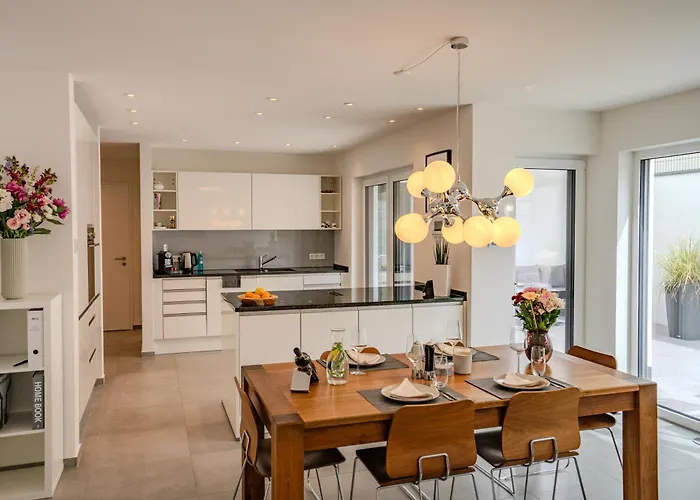 Daire Luxuswohnung 95qm In Waldrandlage Zwischen Koeln Und Duesseldorf-naehe Messe - Lanxessarena - Bayarena